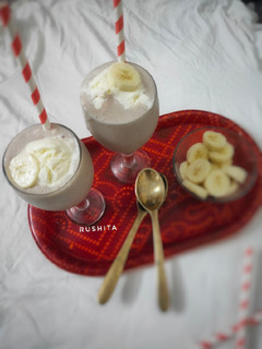 A picture of Banana Smoothie.
