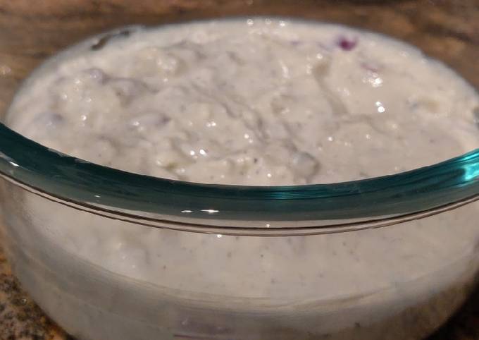 Simple Way to Make Quick Bleu Cheese Dressing