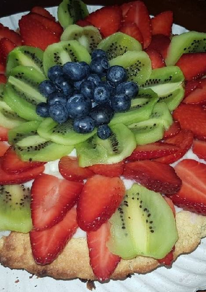 Una foto de Tarta frutal con pastelera