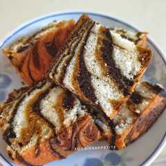 รูปของ Bolu Marmer Zebra Putih Telur