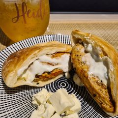A picture of Greek Chicken Gyro.