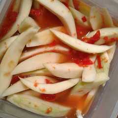 Asinan mangga muda রেসিপির প্রধান ছবি