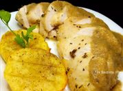 Una foto de pechuga de pollo al horno