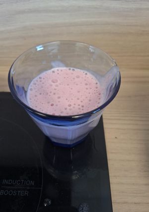 Une photo de Smoothie banane framboise
