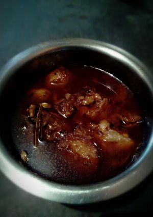A picture of Mutton curry.