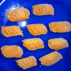 A picture of Peanut cookies.