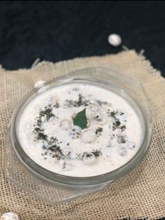 मखाने का रायता (Makhane ka raita recipe in hindi) रेसिपी मुख्य फोटो