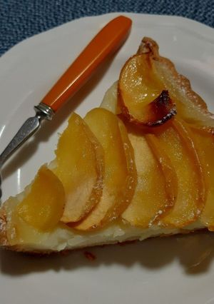 Une photo de Tarte aux pommes a la crème 🍏