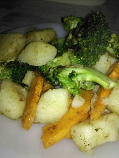 Una foto de Salteado de brócoli, calabaza y patata