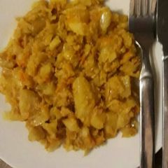 A picture of Cabbage and tuna.