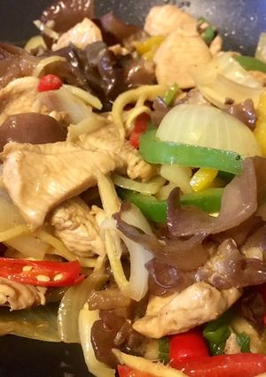 รูปของ ไก่ผัดขิง