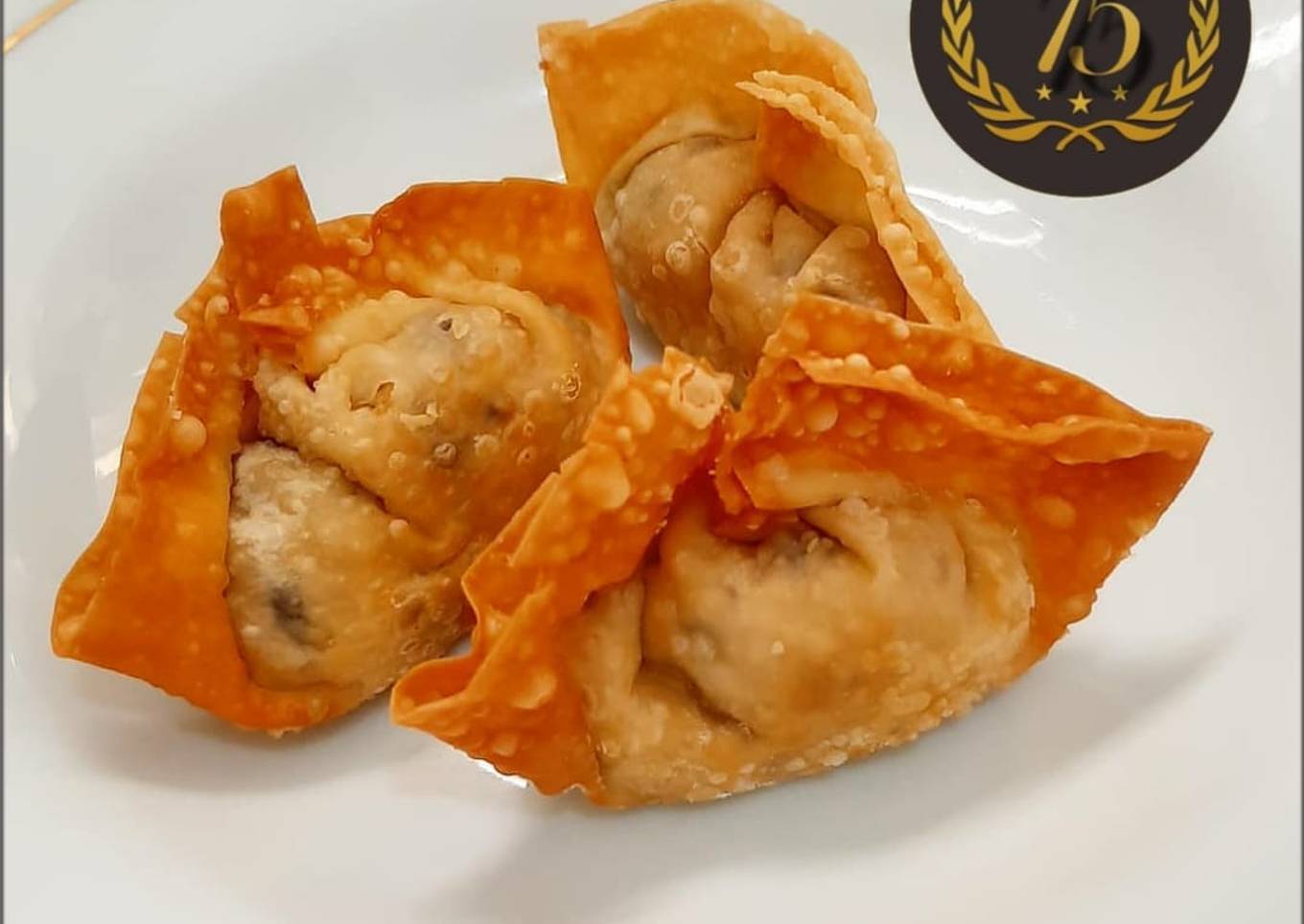 Pangsit Isi Tahu Jamur (Vegetarian)