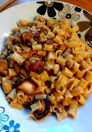 A picture of Octopus with Ditalini in the Pressure Cooker.