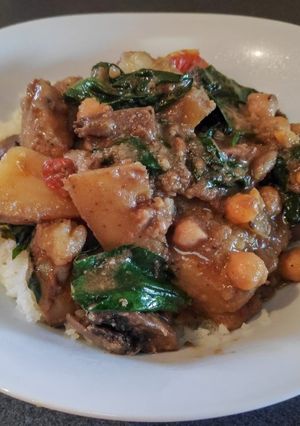 A picture of Creamy Coconut Mushroom & Potato Curry (Vegan/Vegetarian).