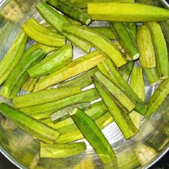 Frozen Okra A picture of Frozen Okra.