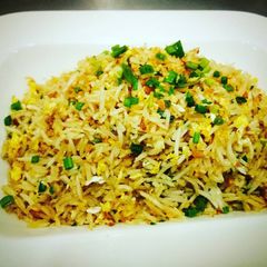 A picture of Burnt Garlic Egg Fried Rice.