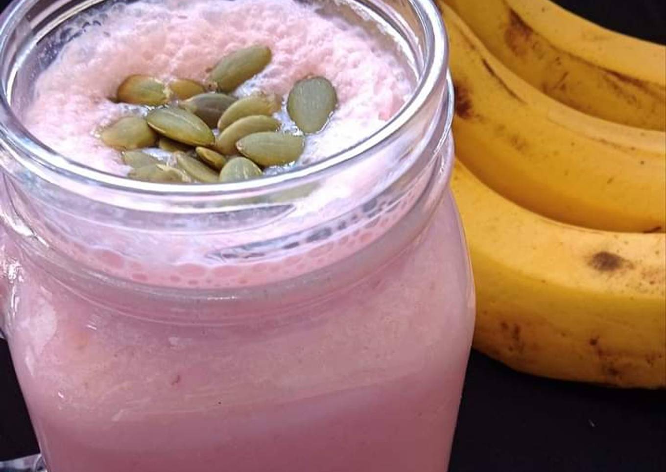 Banana Rose Smoothie