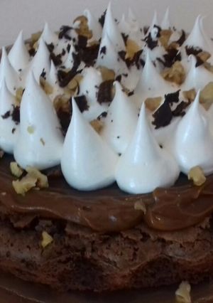 Una foto de Brownie con Dulce de leche y Merengue 👑