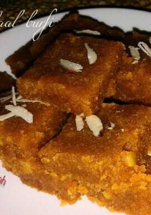 A picture of Channa daal burfi.