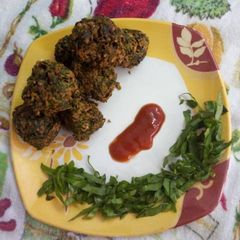 A picture of Palak Pakoras.