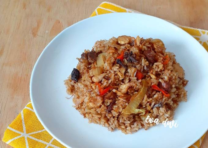 Wajib coba! Resep enak membuat Nasi Goreng Rempah yang nagih banget