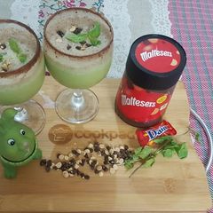 A picture of Leprachaun Shake.