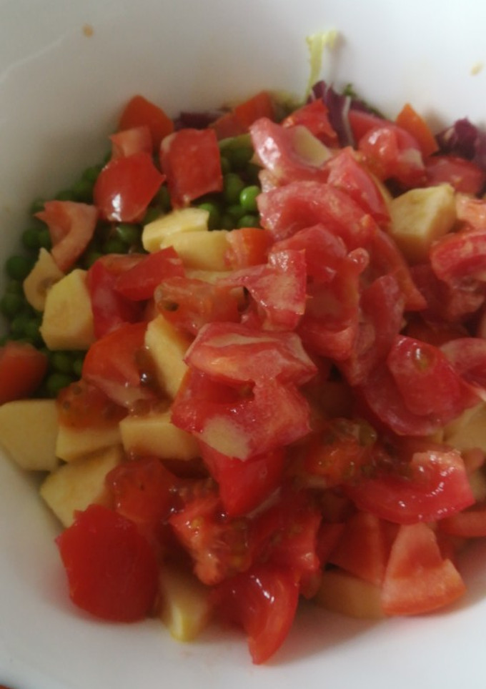 Una foto de Ensalada de guisantes con vinagreta cremosa de naranja