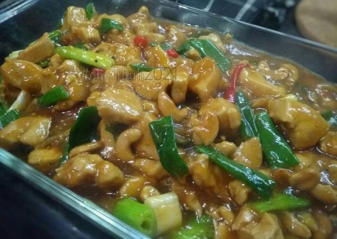 Langkah Mudah untuk Menyiapkan Ayam Kung Pao yang Bikin Ngiler