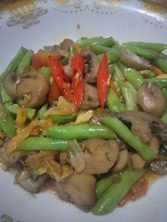 Foto resep Tumis buncis jamur kancing enak banget