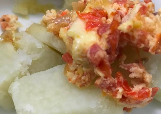 Easiest Way to Prepare Perfect Boiled yam and fried egg