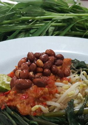 Foto resep Plecing kangkung khas lombok