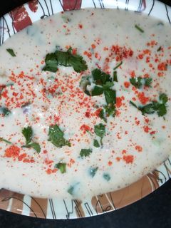 सलाद रायता (Salad raita recipe in hindi) रेसिपी मुख्य फोटो