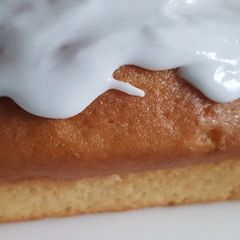 A picture of Easy iced Madeira cake.