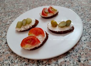 Une photo de Tartines au cottage cheese 🥖🍹