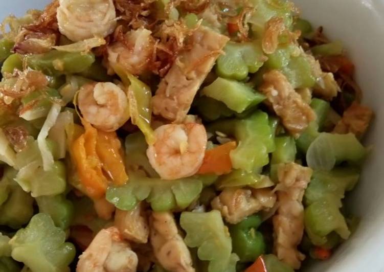 Oseng Pare Udang Pedas