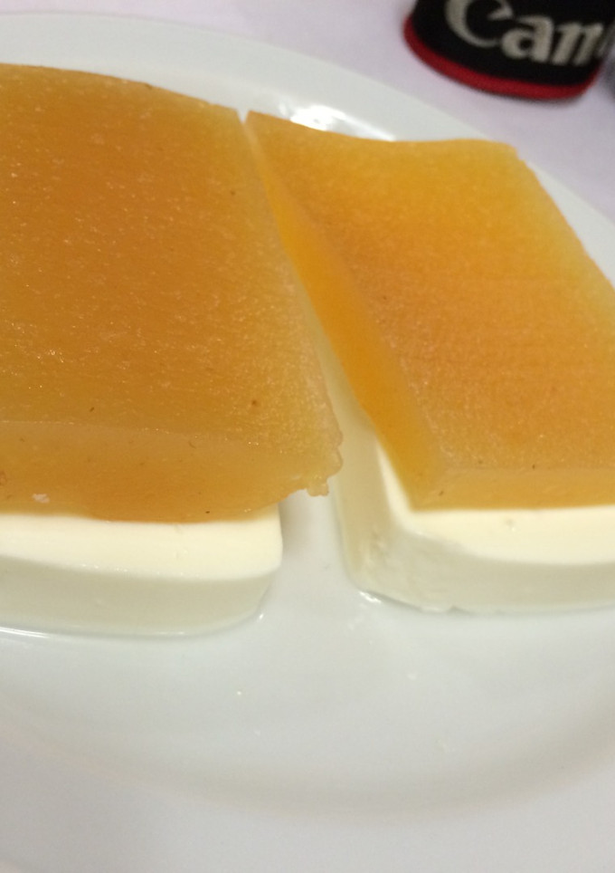 Una foto de Postre vigilante: Queso y dulce