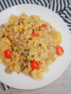 Foto resep Farfalle Bowties Creamy Mushroom Black Pepper Sauce / bowtie pasta saus Jamur