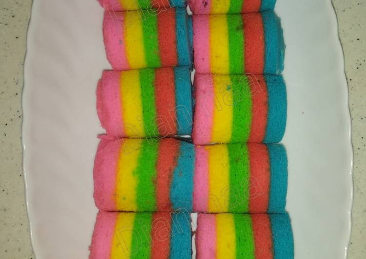 Bagaimana Membuat Mini Rainbow Roll cake, Enak