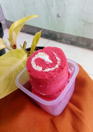 Foto resep Bolu gulung praktis no timbang (kukus)