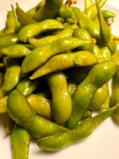 Una foto de "Snack realfooder" Edamame