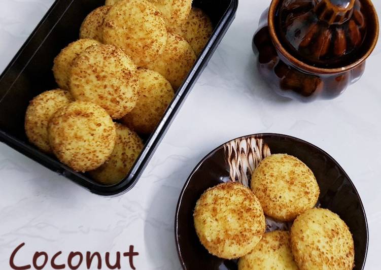 Recipe of Speedy Coconut cookies