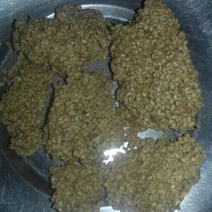 A picture of Till ki Chikki.