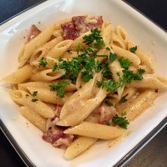 A picture of Pasta Carbonara.