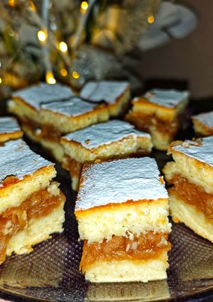 Gyermekkorom almás sütije recept fotója
