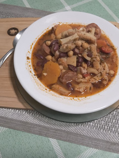 Una foto de Cazuela de Mondongo