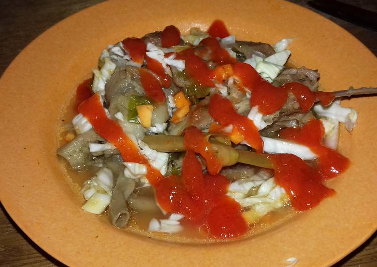 Sop tulang+daging kambing ala meida (anak kost)