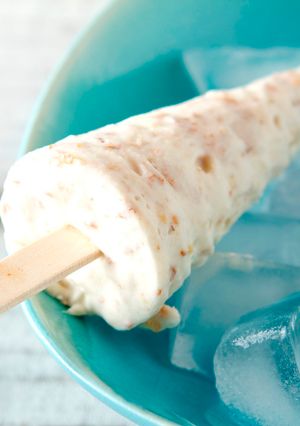 Una foto de Helado de garrapiñada