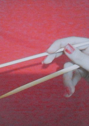 عکسی از دستور استفاده از چاپستیک