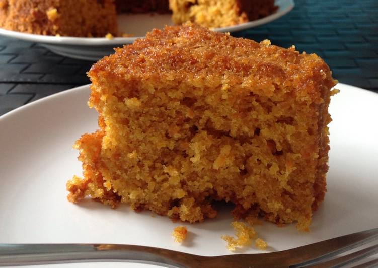 Bolo integral de cenoura