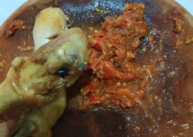 Ayam geprek sambal terasi